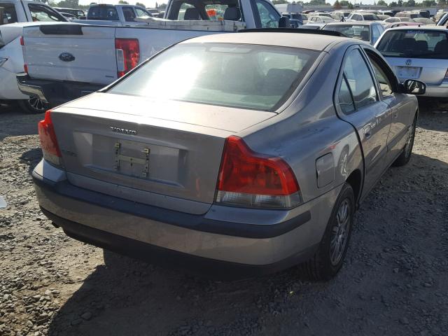 YV1RS61T742406939 - 2004 VOLVO S60 Braun Foto 4