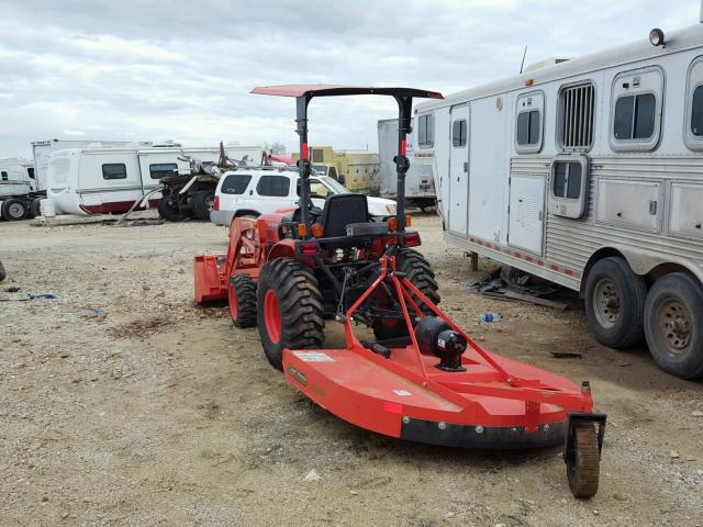 B3350HSD51150 - 2014 KUBO TRACTOR ORANGE photo 3