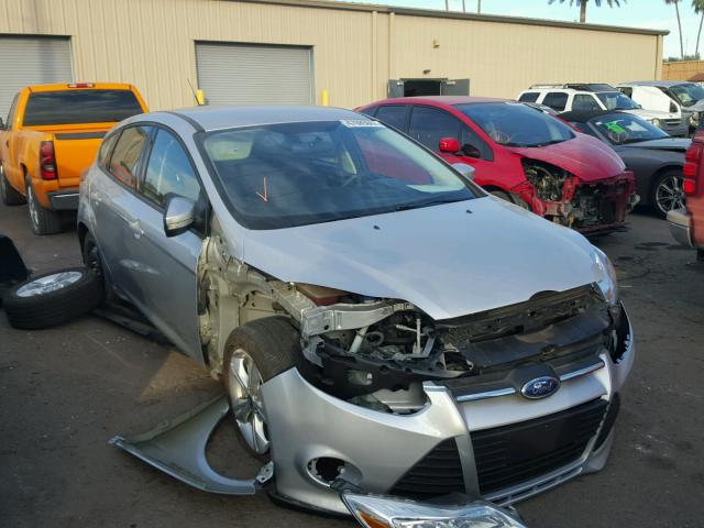 1FADP3K27DL226253 - 2013 FORD FOCUS SE SILVER photo 1