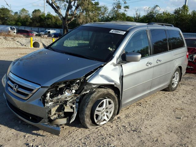 5FNRL38716B046898 - 2006 HONDA ODYSSEY EX SILVER photo 2