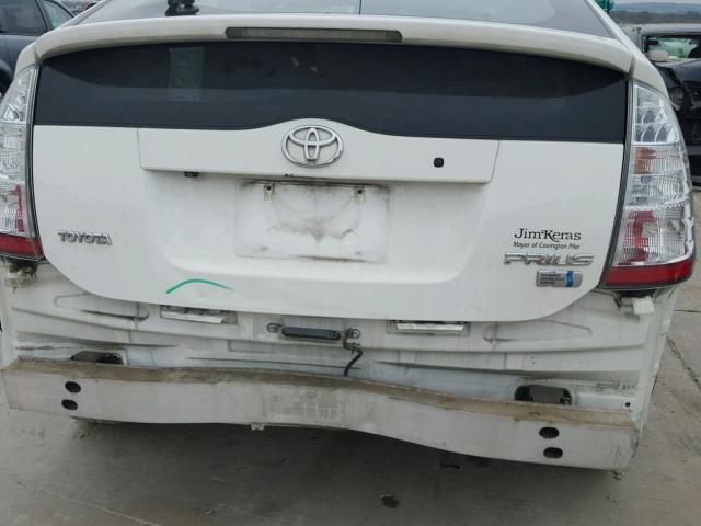 JTDKB20U577589484 - 2007 TOYOTA PRIUS WHITE photo 9