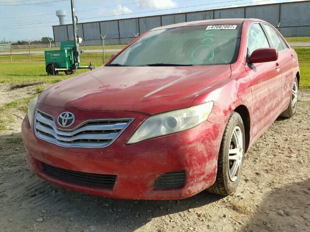 4T1BF3EK0AU081381 - 2010 TOYOTA CAMRY BASE MAROON photo 2