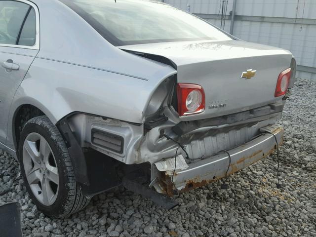 1G1ZB5E10BF197163 - 2011 CHEVROLET MALIBU LS SILVER photo 9