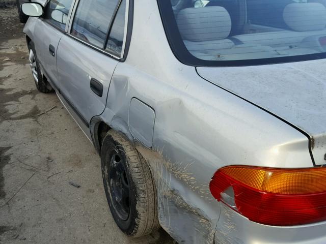 1Y1SK52831Z430357 - 2001 CHEVROLET GEO PRIZM 银色 照片 9