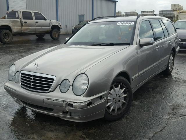 WDBJH65J63X089150 - 2003 MERCEDES-BENZ E 320 SILVER photo 2