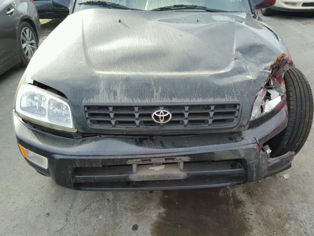 JT3GP10VXX7063091 - 1999 TOYOTA RAV4 BLACK photo 7