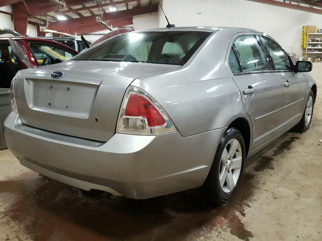 3FAHP07Z58R139948 - 2008 FORD FUSION SE SILVER photo 4