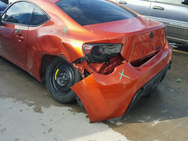 JF1ZNAA1XD2712103 - 2013 SCION FRS ORANGE photo 9