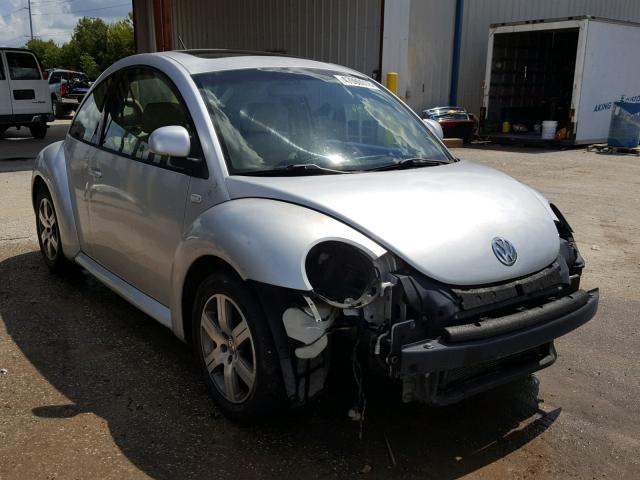 3VWCA21C7YM433318 - 2000 VOLKSWAGEN NEW BEETLE 灰色 照片 1