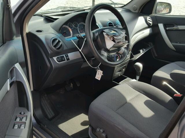 KL1TD5DE0AB124691 - 2010 CHEVROLET AVEO LS GRAY photo 9