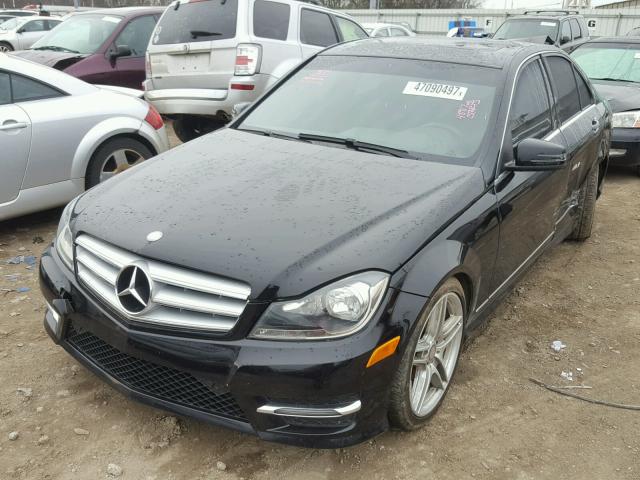 WDDGF8ABXDR280111 - 2013 MERCEDES-BENZ C 300 4MAT BLACK photo 2