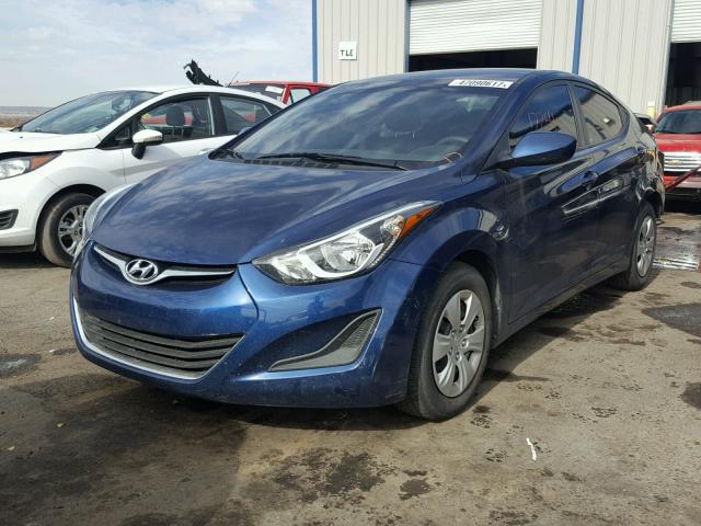 5NPDH4AE7GH701322 - 2016 HYUNDAI ELANTRA SE BLUE photo 2