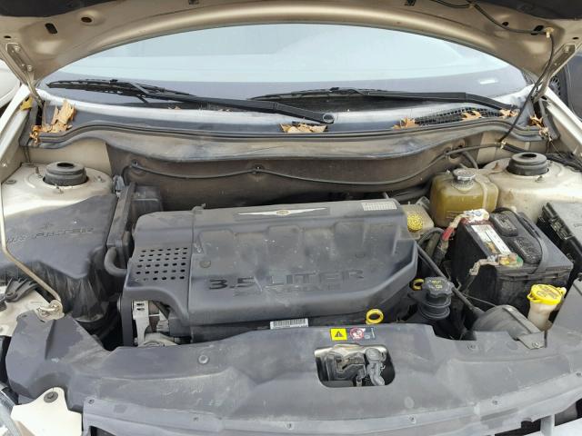 2C4GM68495R397041 - 2005 CHRYSLER PACIFICA T GOLD photo 7