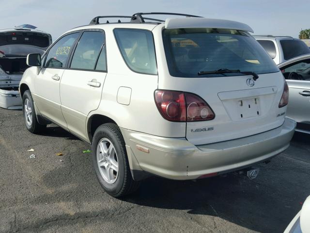 JT6HF10U3X0082480 - 1999 LEXUS RX 300 WHITE photo 3