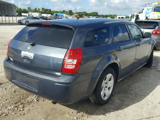 2D4FV47T98H111675 - 2008 DODGE MAGNUM GRAY photo 4