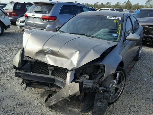 1N4AL11DX5C300093 - 2005 NISSAN ALTIMA S GRAY photo 2