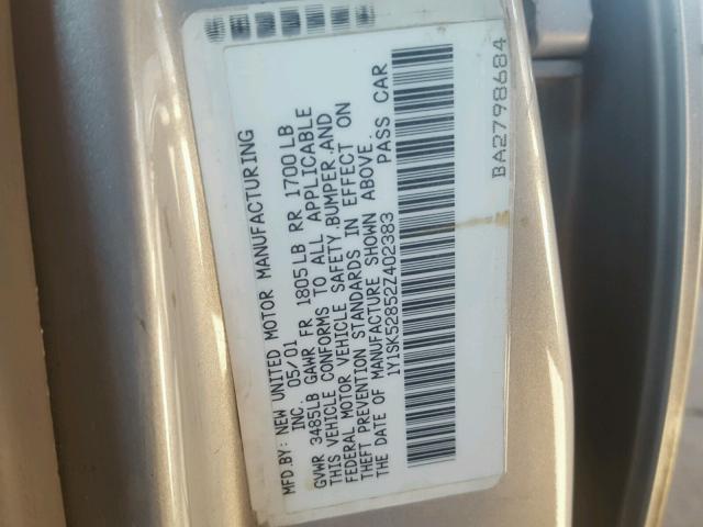 1Y1SK52852Z402383 - 2002 CHEVROLET GEO PRIZM 银色 照片 10