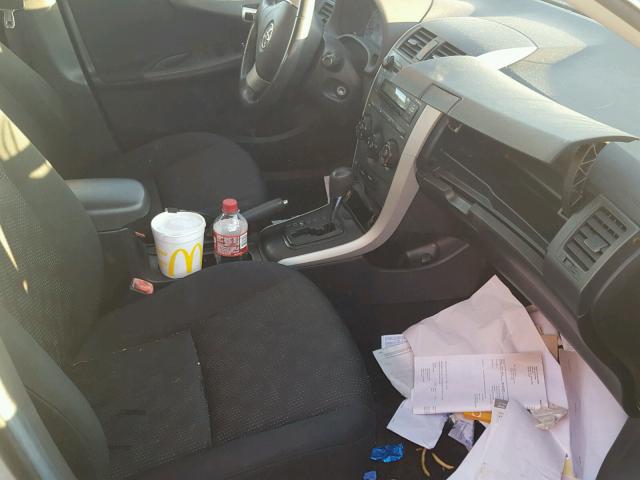 2T1BU40EX9C033008 - 2009 TOYOTA COROLLA BA SILVER photo 5