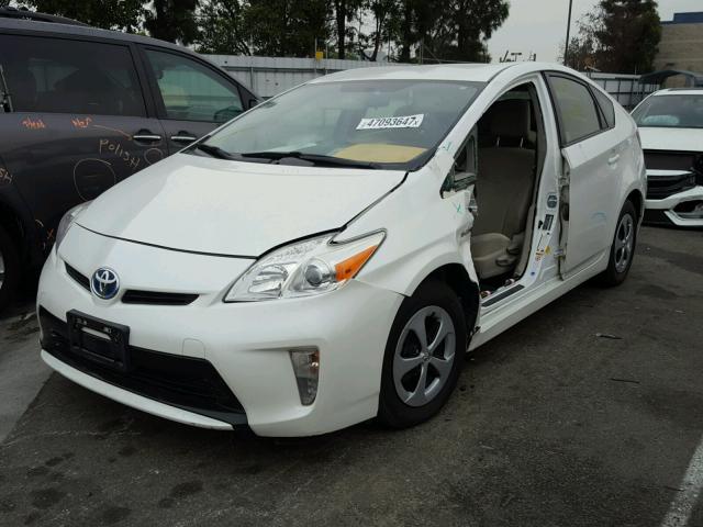 JTDKN3DU3C5418973 - 2012 TOYOTA PRIUS WHITE photo 2