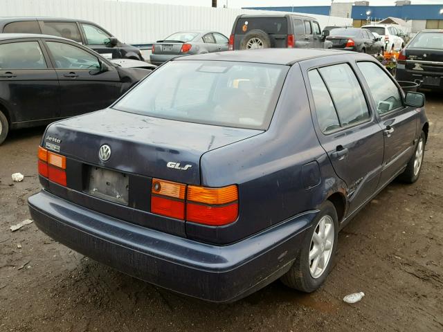 3VWSA81H4VM118644 - 1997 VOLKSWAGEN JETTA GLS BLUE photo 4