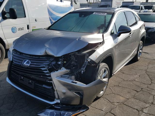 2T2BGMCAXJC025894 - 2018 LEXUS RX 450H GRAY photo 2