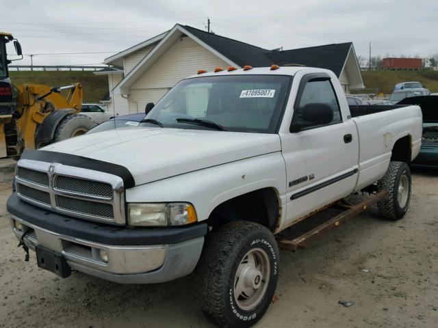 3B7KF26Z11M500210 - 2001 DODGE RAM 2500 WHITE photo 2