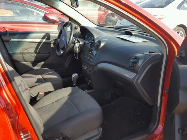 KL1TD56E19B644343 - 2009 CHEVROLET AVEO LS RED photo 5