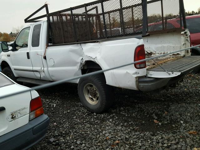 1FTNX21S0YEE54003 - 2000 FORD F250 SUPER WHITE photo 3