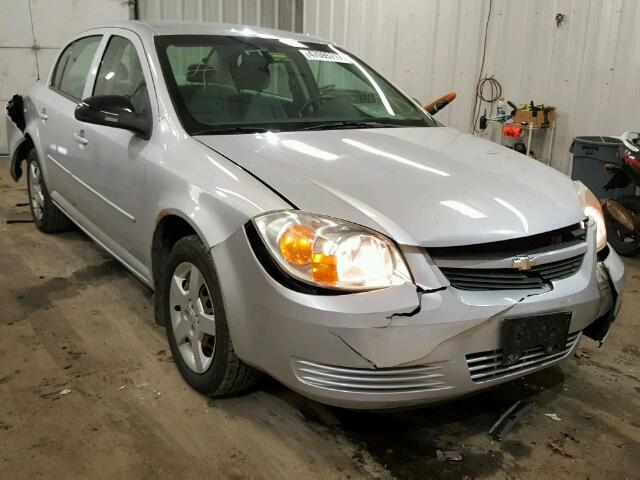 1G1AK52F257624838 - 2005 CHEVROLET COBALT SILVER photo 1