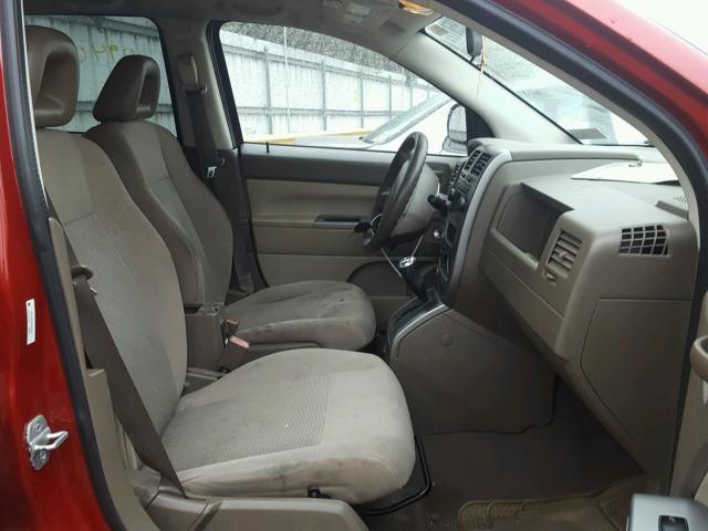 1J8FF47W37D265257 - 2007 JEEP COMPASS RED photo 5