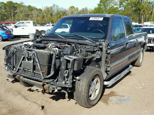 2GCEC19T521338307 - 2002 CHEVROLET SILVERADO GRAY photo 2