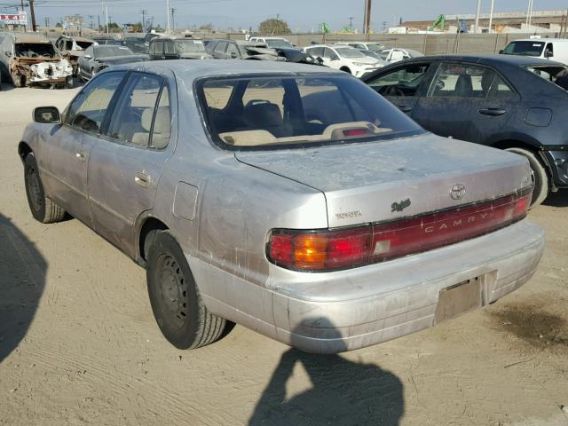 JT2SK12E6R0195478 - 1994 TOYOTA CAMRY LE SILVER photo 3