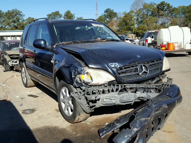 4JGAB72E6YA217909 - 2000 MERCEDES-BENZ ML 430 黑色 照片 1