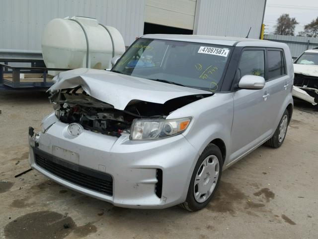 JTLZE4FE6CJ001028 - 2012 TOYOTA SCION XB SILVER photo 2