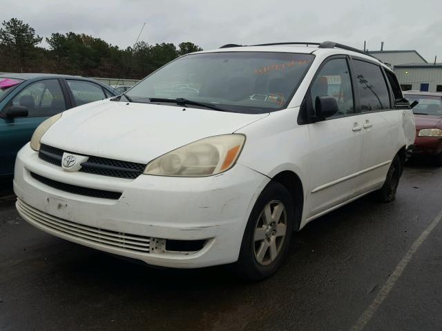 5TDZA23C45S352072 - 2005 TOYOTA SIENNA CE WHITE photo 2