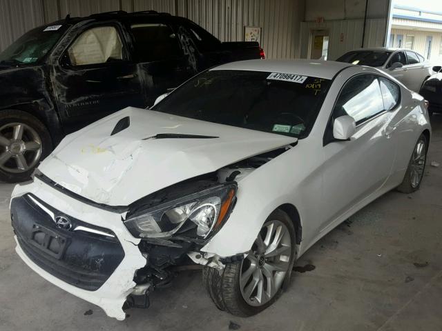 KMHHT6KD7DU083854 - 2013 HYUNDAI GENESIS CO WHITE photo 2