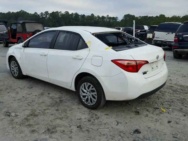 2T1BURHEXHC839401 - 2017 TOYOTA COROLLA L WHITE photo 3