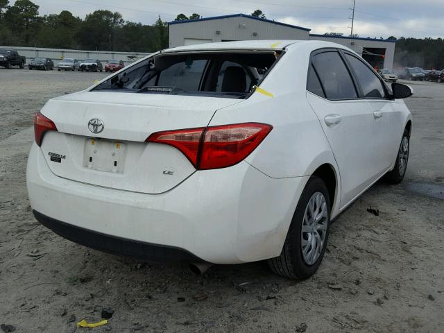 2T1BURHEXHC839401 - 2017 TOYOTA COROLLA L WHITE photo 4