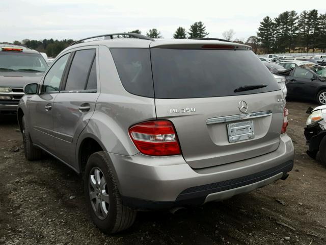 4JGBB86E77A235290 - 2007 MERCEDES-BENZ ML 350 SILVER photo 3