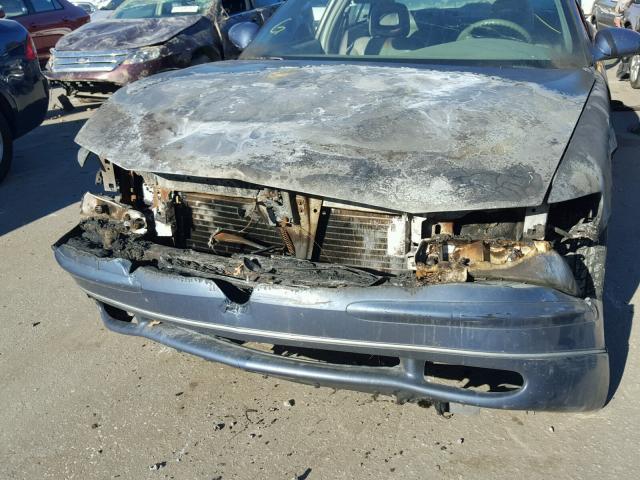 2G4WB52K3W1597704 - 1998 BUICK REGAL LS BLUE photo 9