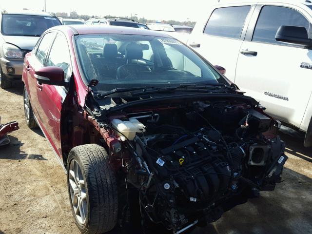 1FADP3F20FL268437 - 2015 FORD FOCUS SE RED photo 1