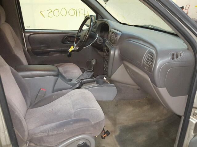 1GNET16S336188968 - 2003 CHEVROLET TRAILBLAZE GRAY photo 5