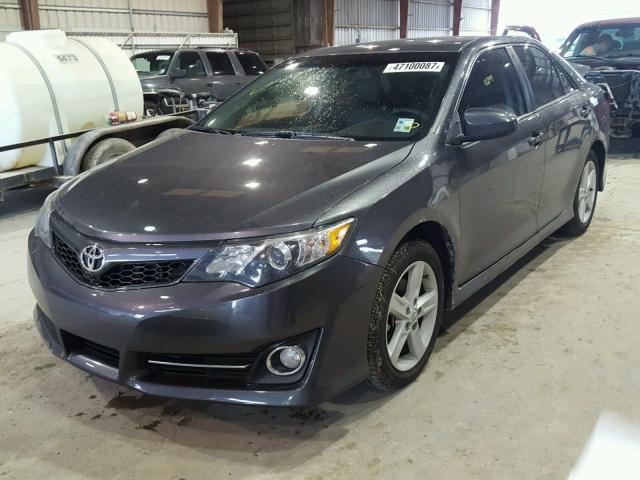 4T1BF1FK4CU201916 - 2012 TOYOTA CAMRY BASE GRAY photo 2