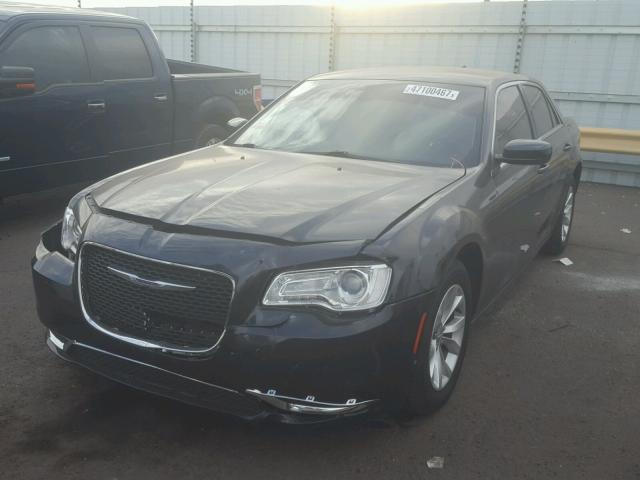 2C3CCAAG2GH230249 - 2016 CHRYSLER 300 LIMITE BLACK photo 2