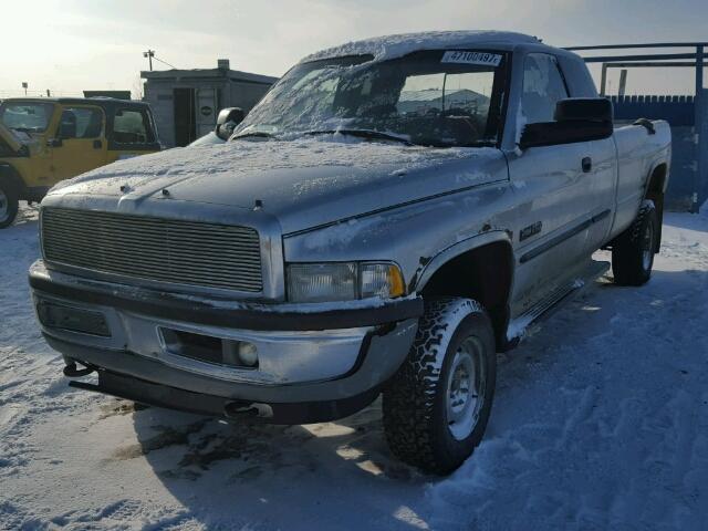 1B7KF23681J586462 - 2001 DODGE RAM 2500 SILVER photo 2