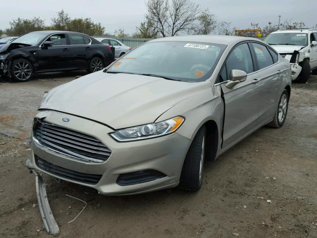 3FA6P0H78FR149844 - 2015 FORD FUSION SE GOLD photo 2