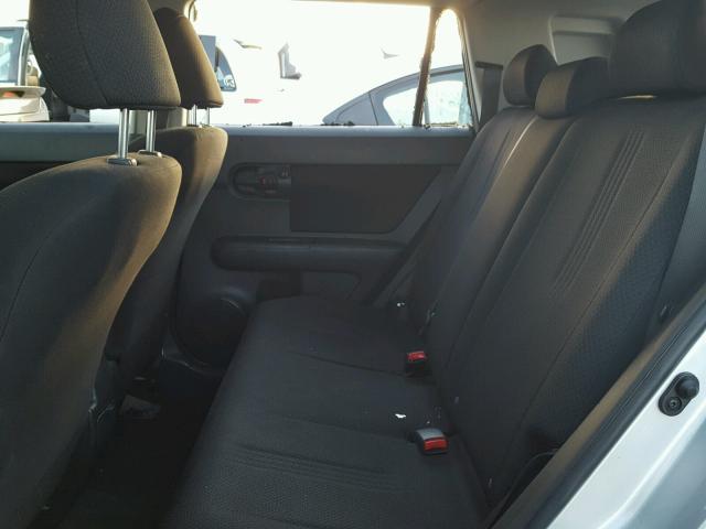 JTLKE50E381009191 - 2008 TOYOTA SCION XB SILVER photo 6