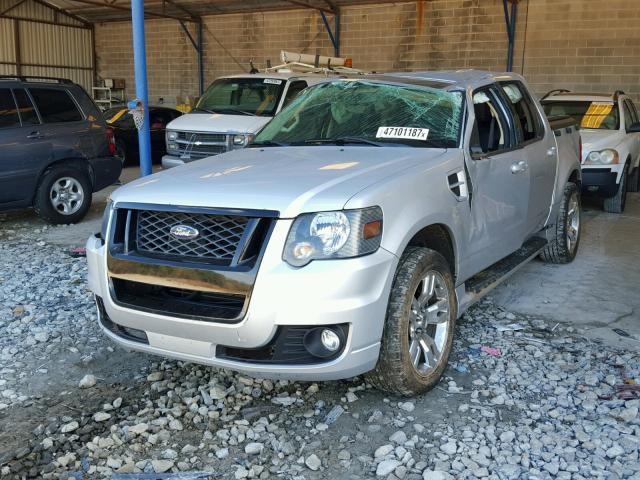 1FMEU3D84AUF04861 - 2010 FORD EXPLORER S SILVER photo 2