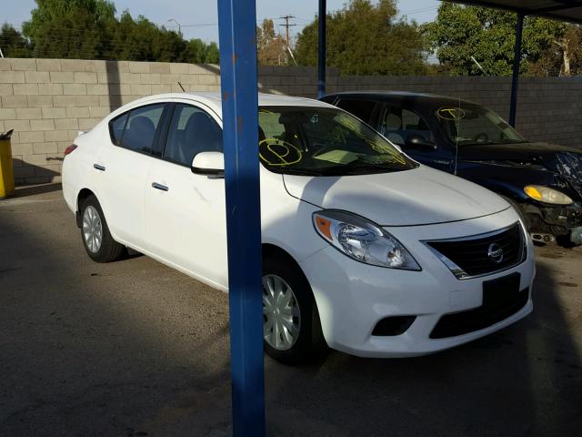 3N1CN7AP2EL810441 - 2014 NISSAN VERSA WHITE photo 1