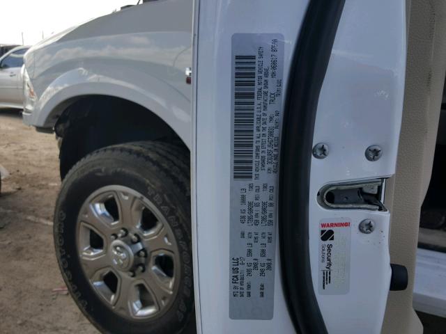 3C6UR5FJ5HG730831 - 2017 RAM 2500 LARAM WHITE photo 10